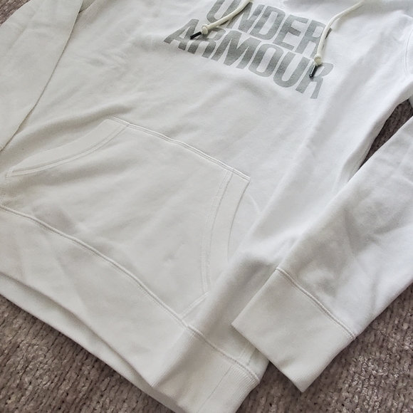 Under Armour White Hoodie - Picture 3 of 6
